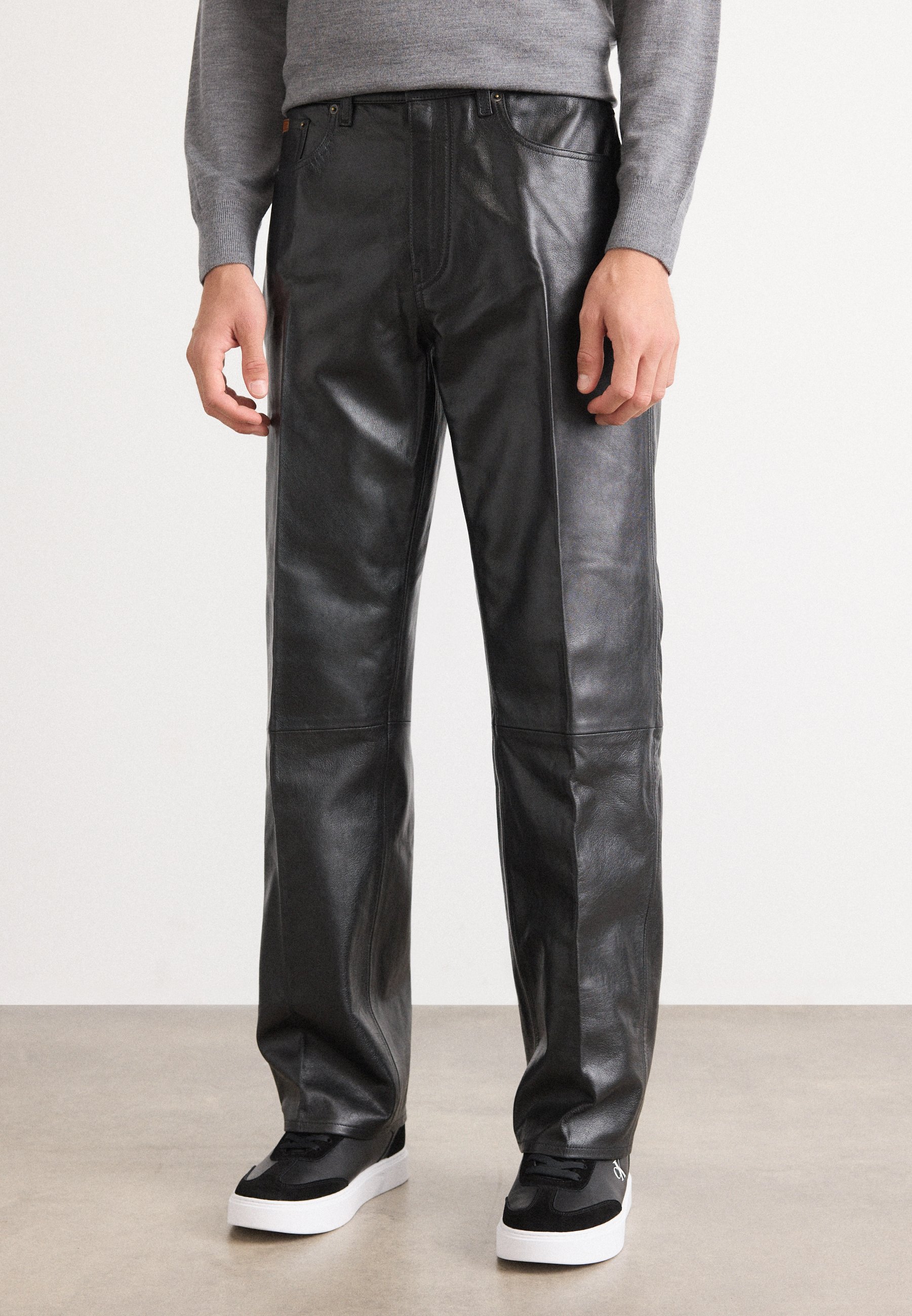 Calvin Klein 90S STRAIGHT - Leather trousers - black - Zalando.co.uk
