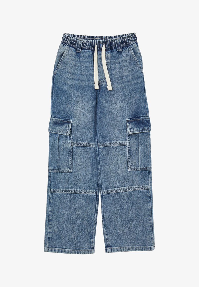Pantaloni cargo in denim di colore azzurro chiaro con vita elastica, lacci e due tasche laterali. Presenta tasche cargo più grandi sulle gambe.