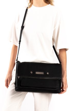 ATHENA CLASSIC - Sac bandoulière - black silver