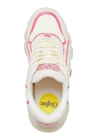 Vita sneakers med rosa accenter, rund tå, perforerat ovandel, textilskosnören och en gul cirkulär logotyp på innersulan.