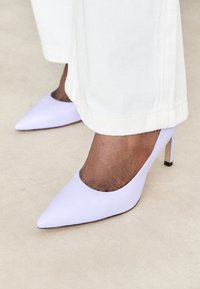 JANET - Obuv na vysokom opätku - medium purple