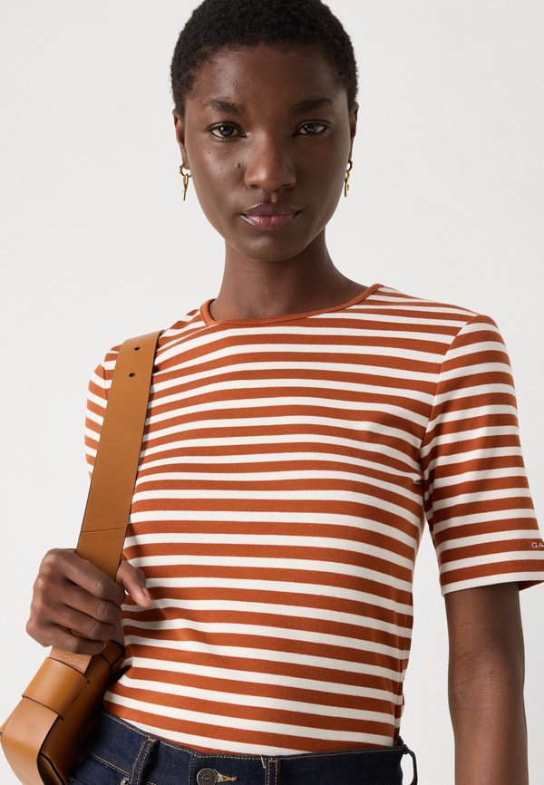 SLIM STRIPED - Print T-shirt2