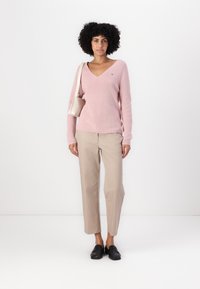 Tommy Hilfiger Džemperis - foggy pink
