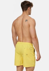 INDICODE JEANS FERGUSON - Fürdőnadrág - lemon pie