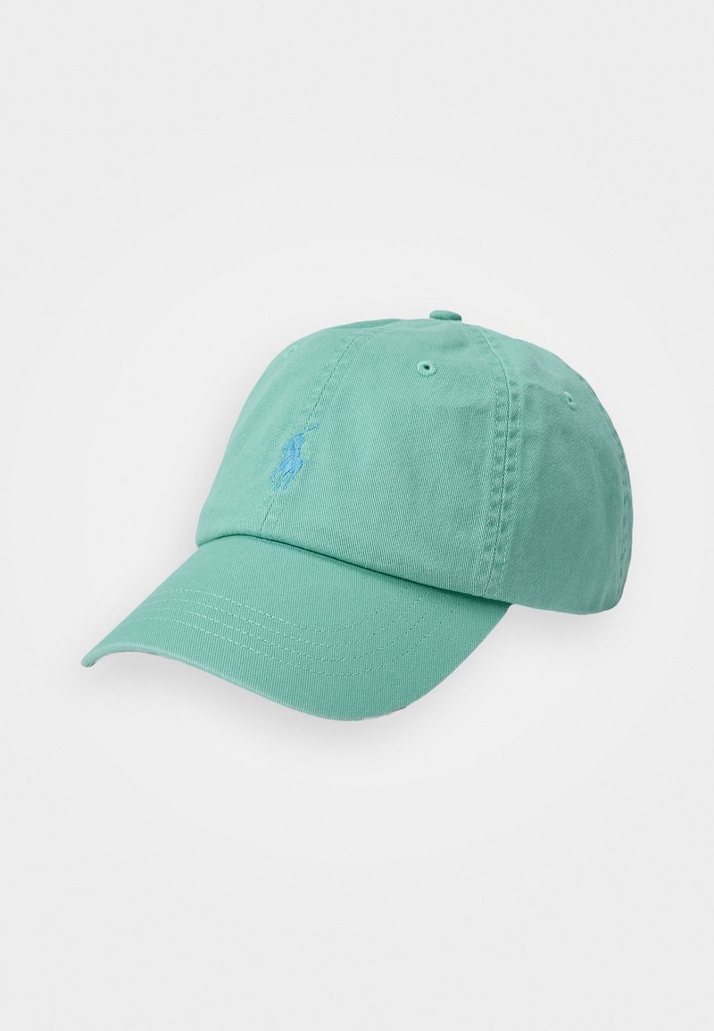 Gorra de béisbol de algodón verde claro con visera curvada y un logo bordado en el lateral. Cuenta con ventilaciones y correa ajustable.