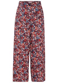 Bloemige wijde broek met een marineblauwe achtergrond, versierd met rode en crème bloemen en groene bladeren; gemaakt van lichtgewicht stof.