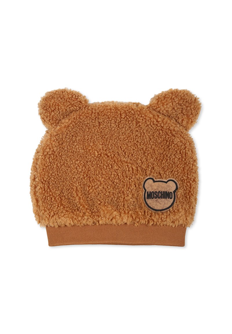 Beanie in pile marrone con orecchie da orsetto, caratterizzata da una texture morbida e un polsino a coste. Presenta un'applicazione con logo a forma di orso sulla parte anteriore.