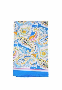 Sciarpa multicolore con motivo paisley nelle tonalità di blu, arancione e bianco. Bordo rifinito con una fascia solida blu nella parte inferiore.