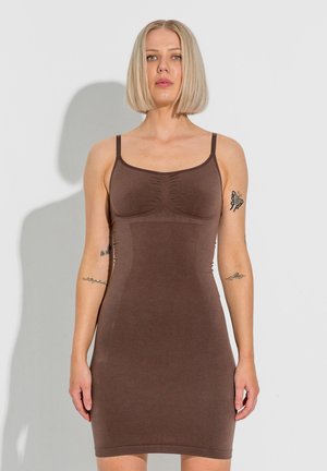 LYKKELAND ateliér SECOND SKIN SLIP DRESS - Vestito di maglina - chocolate