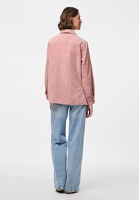 Pieces PCEFFI SHIRT - Overhemdblouse - ash rose