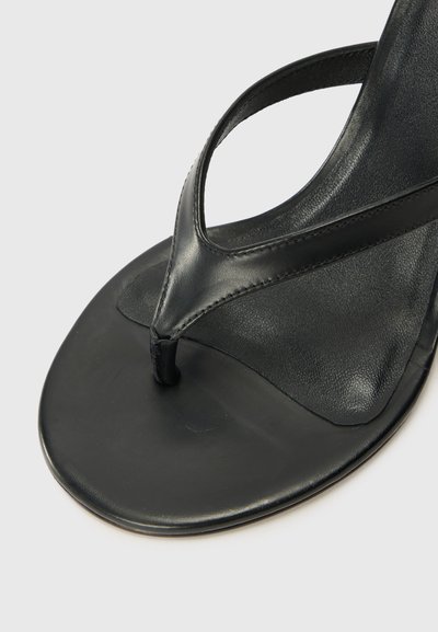 GIABORGHINI THE WEDGE - T-sandali - black