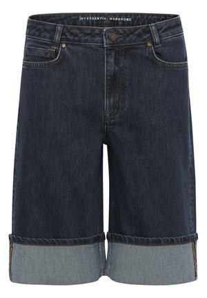 Džínové šortky v tmavě modré barvě s výměnným lemem v světlé modré. Obsahují klasický design s pěti kapsami a zapínání na knoflík v pase.