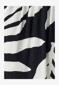 Wybrany, black abstract