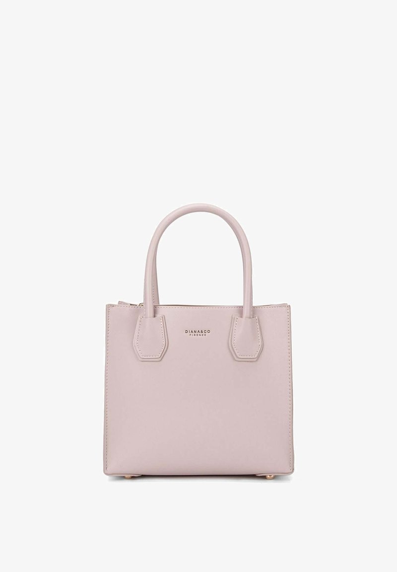 Petit sac à main structuré en cuir rose doux avec deux poignées arrondies, des accents matériels décoratifs et une fermeture éclair.