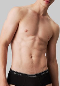 Calvin Klein Underwear CLASSICS HIP 3 PACK - Slip - b black charc heather syrah