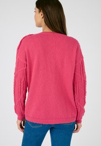 Damart À TORSADES ET BOUTONS  - Maglione - framboise grisé