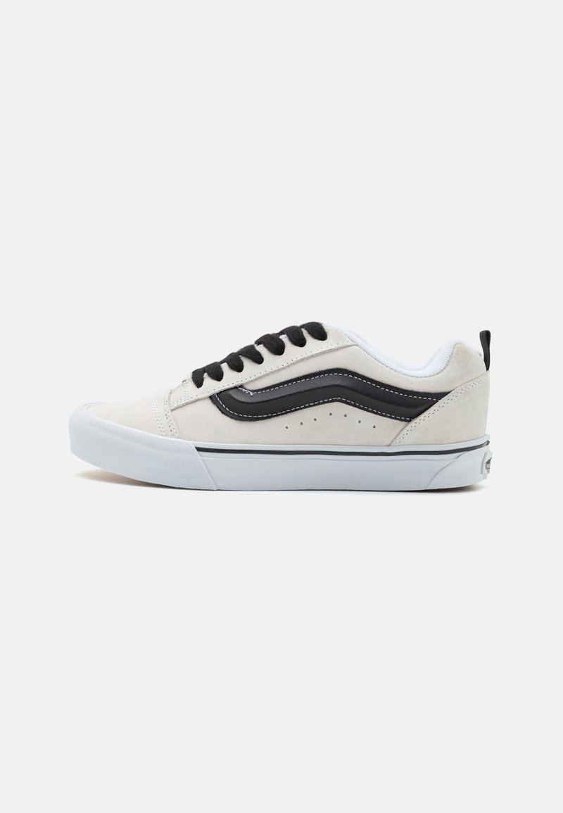 Vans - KNU SKOOL UNISEX - Chaussures de skate - white/black, Agrandir