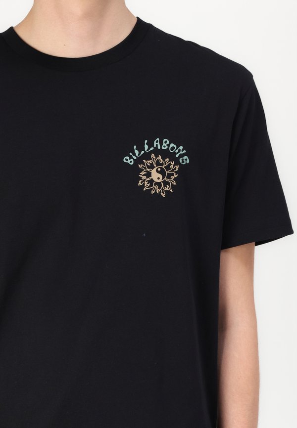 FLOW - Print T-shirt3