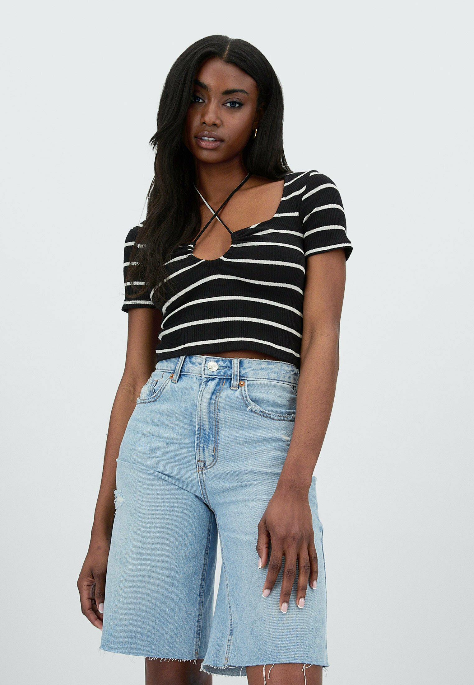 Stradivarius Jeansshorts - light blue 