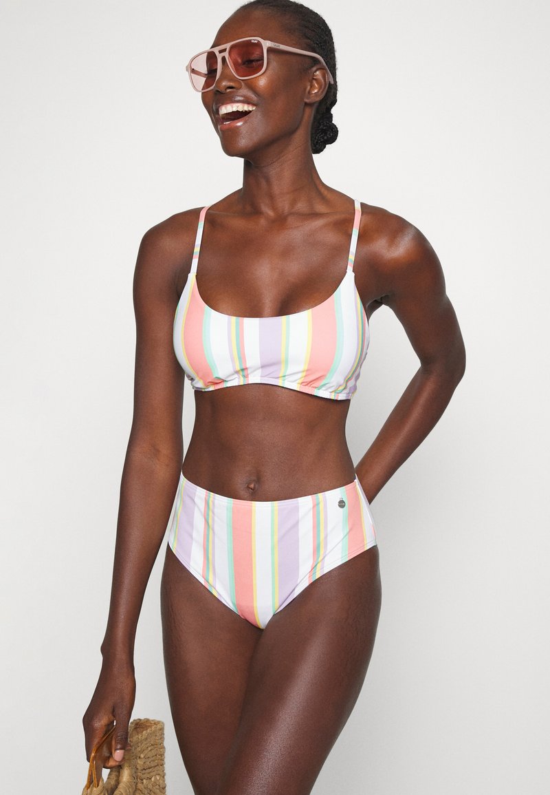 La V Kleding voor Dames • Nieuwe collectie