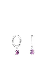 Orecchini a cerchio in argento con gemme a forma di orsetto viola, dal design liscio e rifinito. Inclusi due design distintivi.