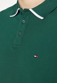 Tommy Hilfiger MONOTYPE UNDERCOLLAR  - Polo - hunter
