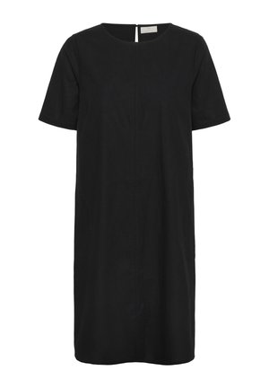 Czarna sukienka o krótkich rękawach, długości do kolan, z okrągłym dekoltem, prostym krojem i zapięciem na guziki z tyłu.