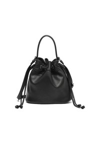 Schwarze Leder-Eimer-Tasche mit Kordelzugverschluss, einem einzelnen oberen Griff und einem langen Schulterriemen, der auf einem weißen Hintergrund aufrecht steht.