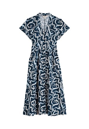 Īsroku kleita tumši zilā krāsā ar baltām abstraktām spirālveida rakstām, ar V veida izgriezumu un savelktu vidukli, izgatavota no viegla auduma.