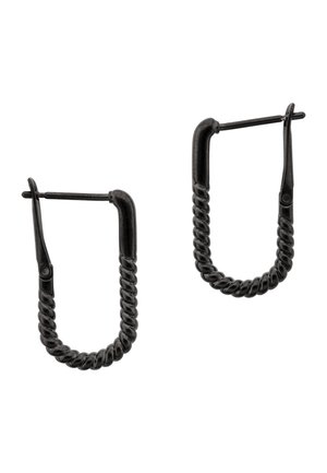 Musta kierrepintainen suorakaiteen muotoinen metallikorvarengas saranoiduilla lukolla, valkoisella taustalla esillä.