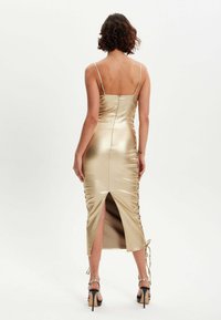 Liquorish FOIL EYELET  - Shift dress - gold