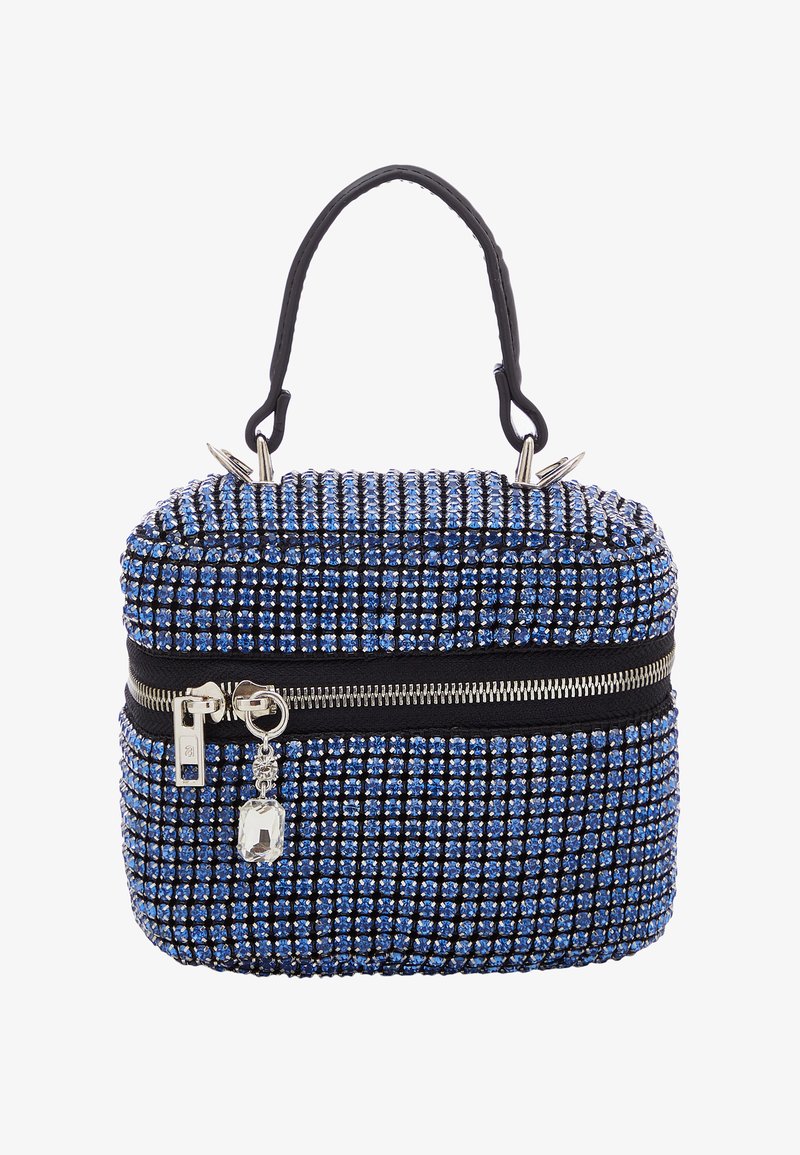 Sac à main bleu orné avec une surface texturée, doté d'une poignée supérieure, d'une fermeture éclair noire et de quincaillerie en argent. Accents brillants en cristal tout au long.