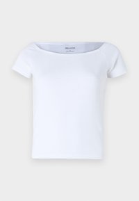 Short Sleeve Skimming Off-the-Shoulder Top - Paprasti marškinėliai - bright white