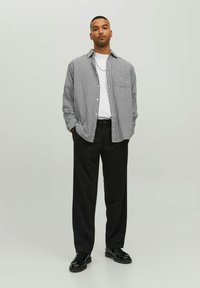 Jack & Jones KARIERTE - Košile - black