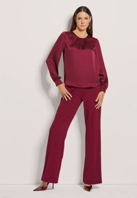 MADELEINE Blouse - ruby red