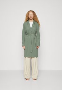 Vero Moda - VMLIVA LONG TIE BLAZER - Suknjič - laurel wreath Miniaturna slika 1