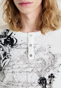 Jaded London GOTHIC WAFFLE HENLEY UNISEX - Μπλούζα με μακριά μανίκια - white