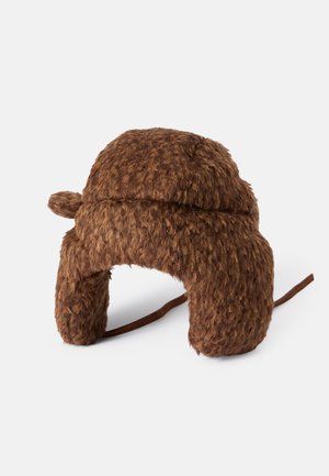 Rankning 8: RUSLAN BAGINSKIY - AVIATOR HAT - Mössa