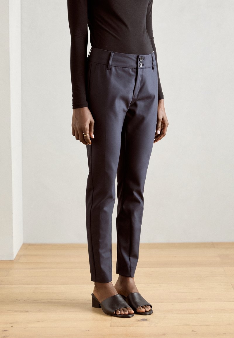 Mos Mosh Chino - dark blue