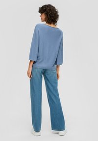 s.Oliver MIT WEITEN ÄRMELN - Strickpullover - blassblau