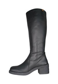 Bota de cuero negro hasta la rodilla con punta redonda y tacón bloque. Presenta una suela texturizada y detalles de costura mínimos.