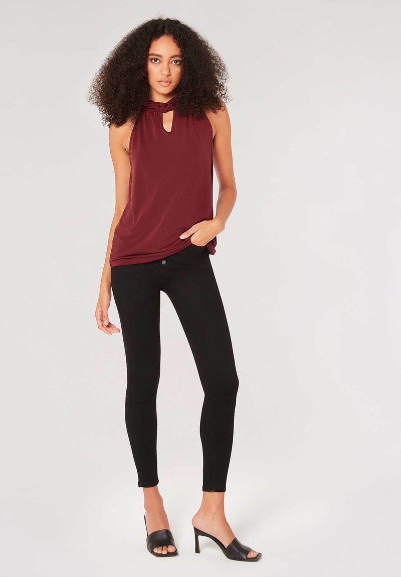 Apricot Top bordeauxrood