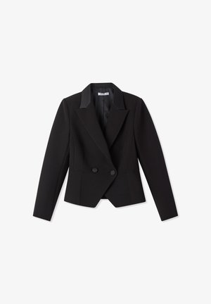 Blazer nero su misura con chiusura doppiopetto, rever a punta e due bottoni circolari. Tessuto liscio con una finitura elegante.