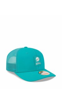 Türkise Baseballmütze mit einer strukturierten Vorderseite, Netzseiten und einem flachen Schirm. Mit einem Logoschild, auf dem "Miami Dolphins" steht.