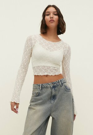 FLARED SLEEVE BLONDE - Bluse - white
