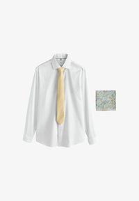 Unselected, white yellow