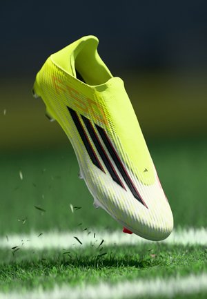Football boots artificial grass - team solar yellow 2/core black/lucid red