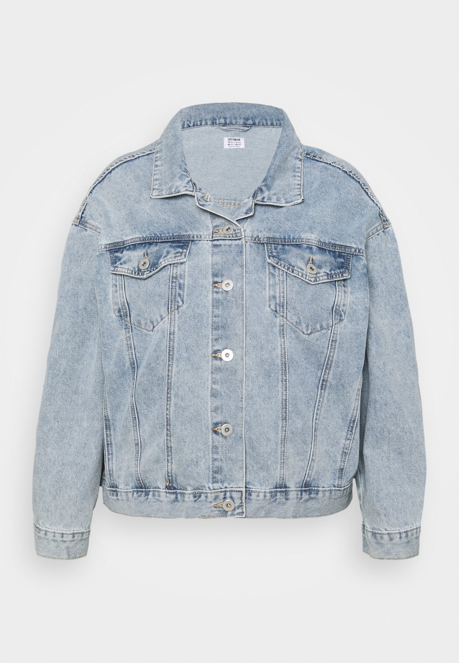 curve denim jacket