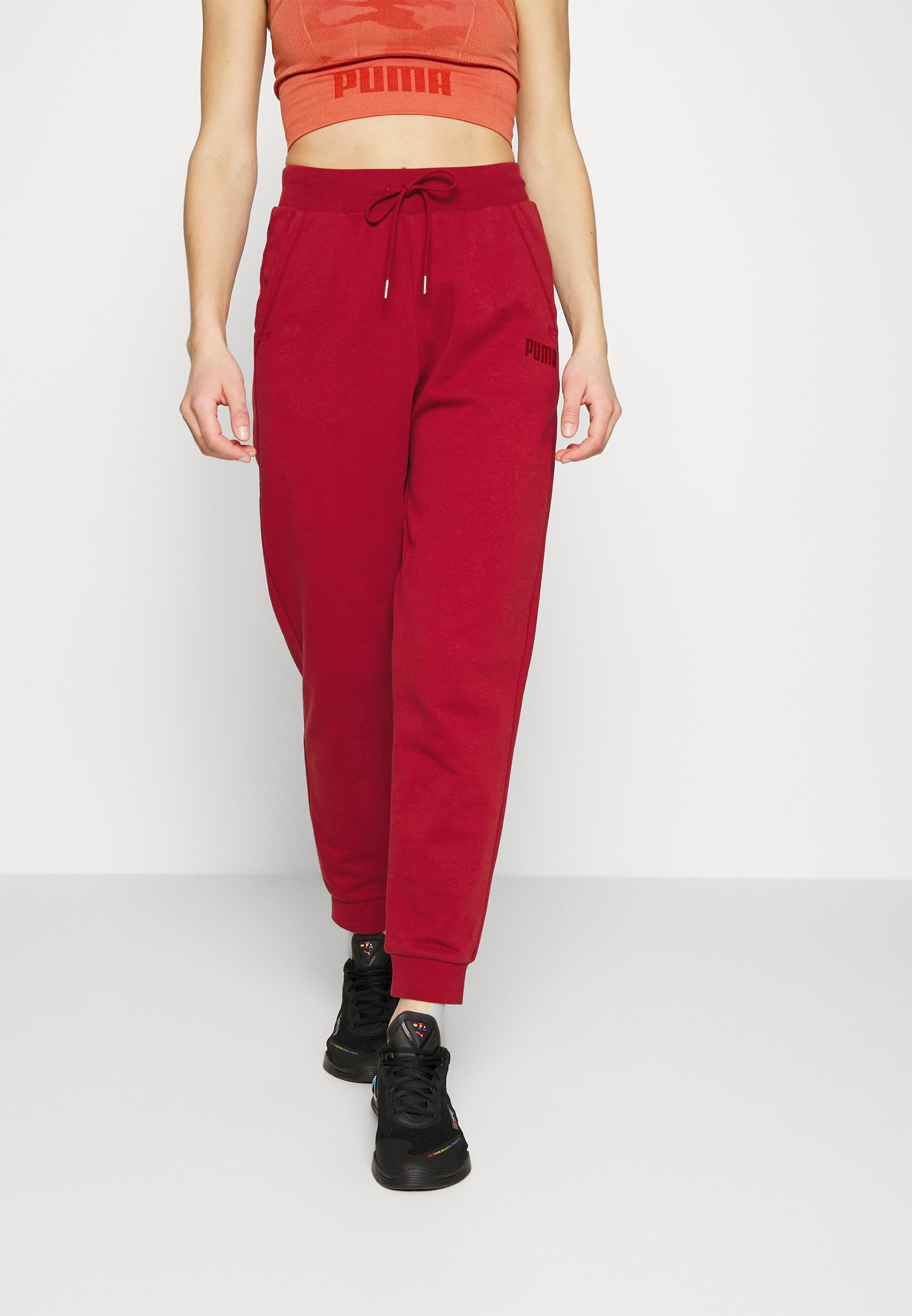Puma HER HIGH WAIST PANTS - Trainingsbroek - intense red/Rood - Zalando.nl