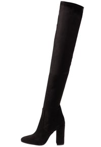 Sortte ruskindsstøvler, der går over knæet, med spids tå og chunky høj hæl. Har en glat tekstur og figursyet silhuet.